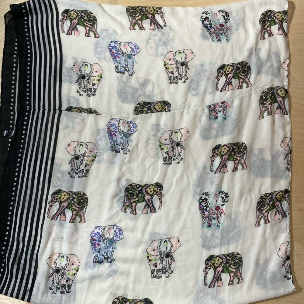 Infinity Scarf Elephant Designs (IM) - Picture 11 of 14